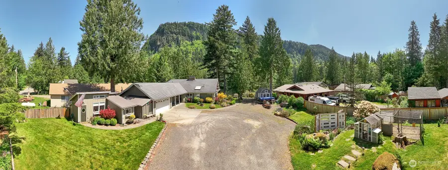 37418 W Lake Walker Drive Se, Enumclaw, WA 98022 - #2