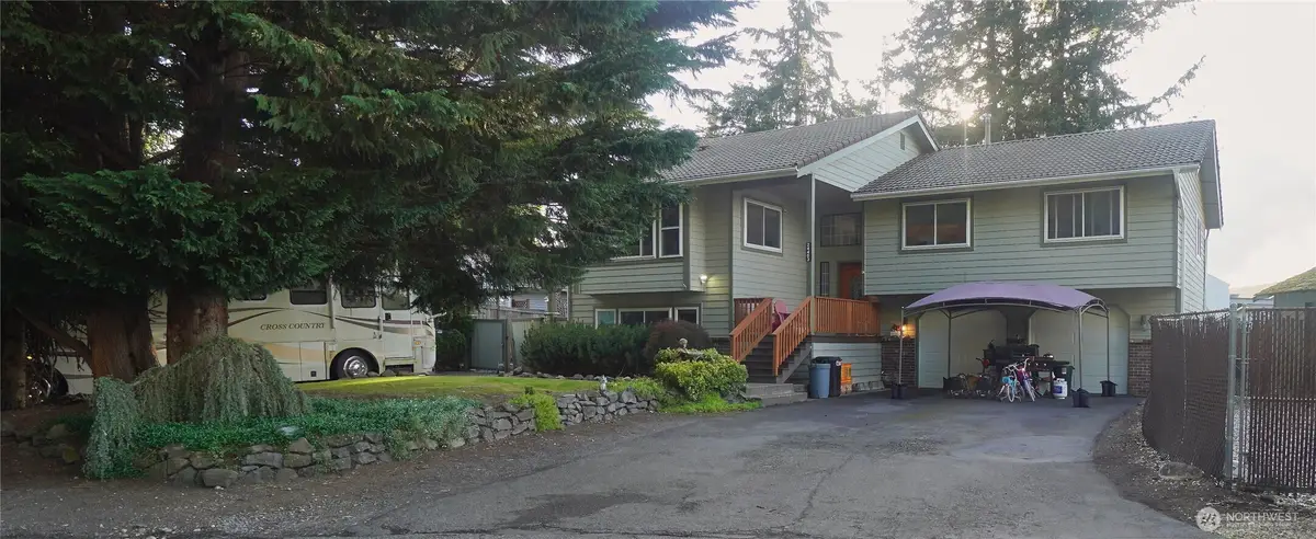 24403 224th Avenue Se, Maple Valley, WA 98038 - #1