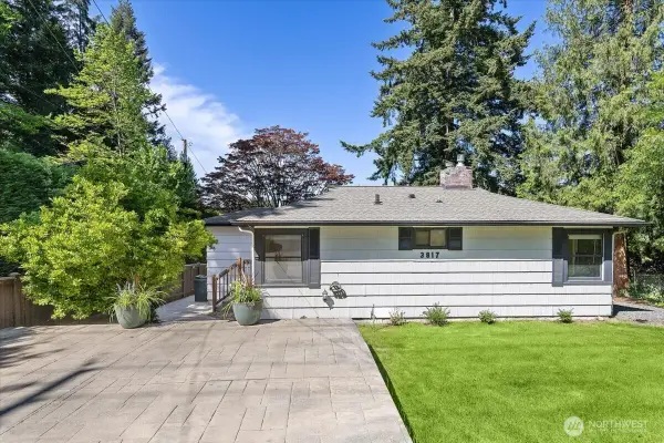 3817 Shelby Road, Lynnwood, WA 98087
