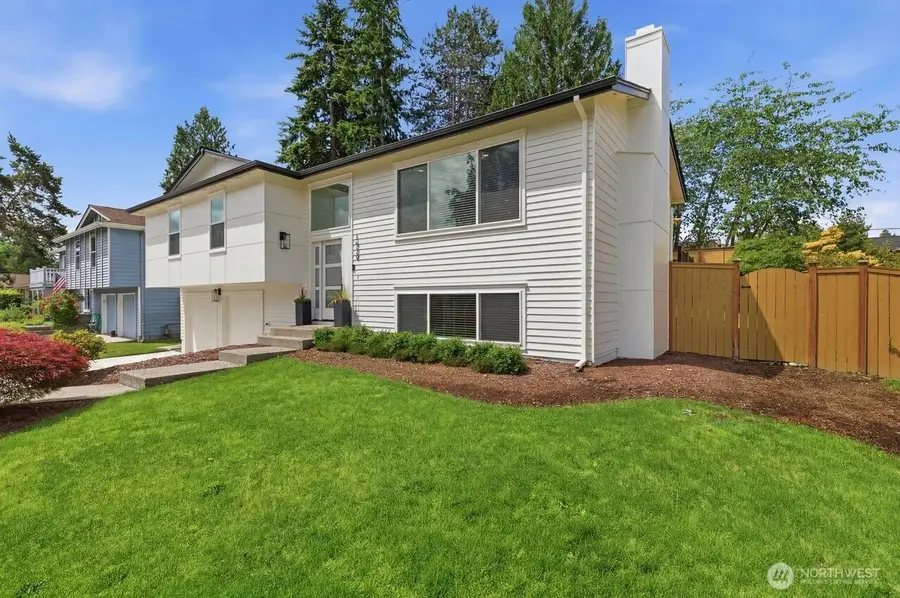 1529 172nd Place Ne, Bellevue, WA 98008 - #3