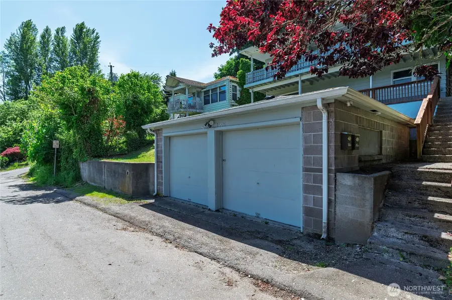 1906 N Wycoff Avenue, Bremerton, WA 98312 - #2