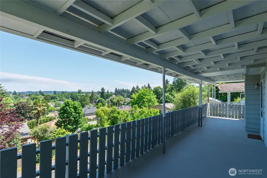1906 N Wycoff Avenue, Bremerton, WA 98312 - #3