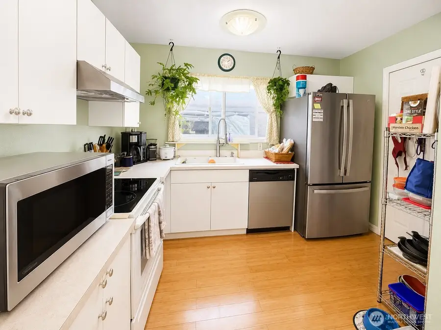 902 Harding Road, Aberdeen, WA 98520 - #3