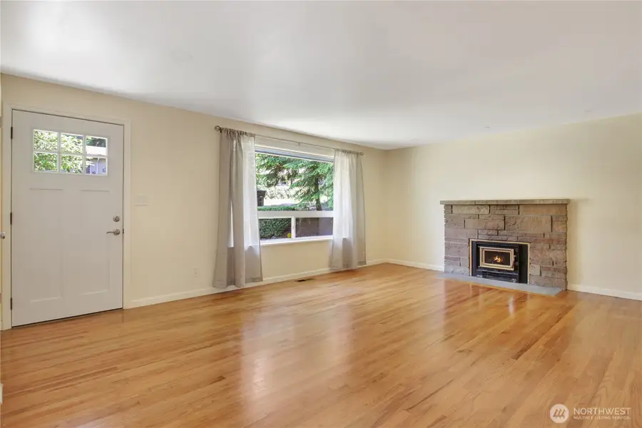 20627 7th Avenue S, Des Moines, WA 98198 - #3