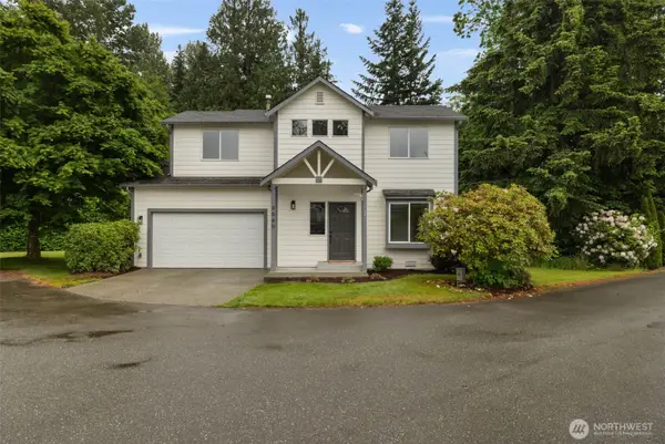 3560 Courtyard Lane, Bremerton, WA 98310
