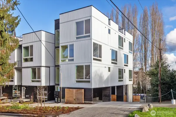 3112 Queen Anne Avenue N, Seattle, WA 98119