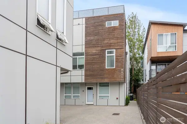 8613 23rd Avenue Ne #B, Seattle, WA 98115