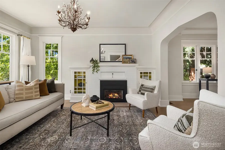 2442 6th W, Seattle, WA 98119 - #3