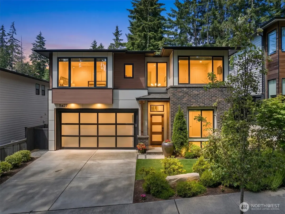 11427 115th Avenue Ne, Kirkland, WA 98033 - #1