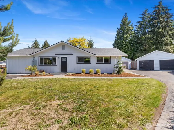 18014 110th Place Se, Renton, WA 98055