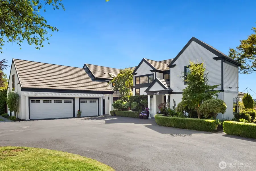 8443 NE 6th Street, Medina, WA 98039 - #2