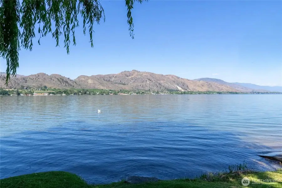 23 Lakeview Loop, Oroville, WA 98844 - #2