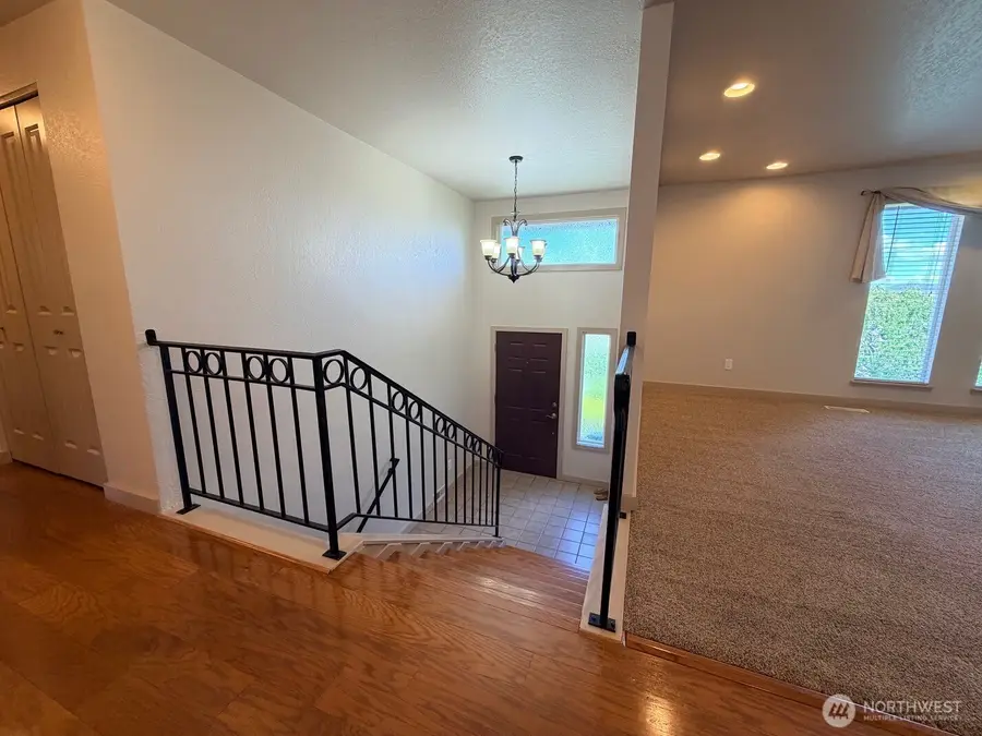 7909 Englewood Crest Drive, Yakima, WA 98908 - #3