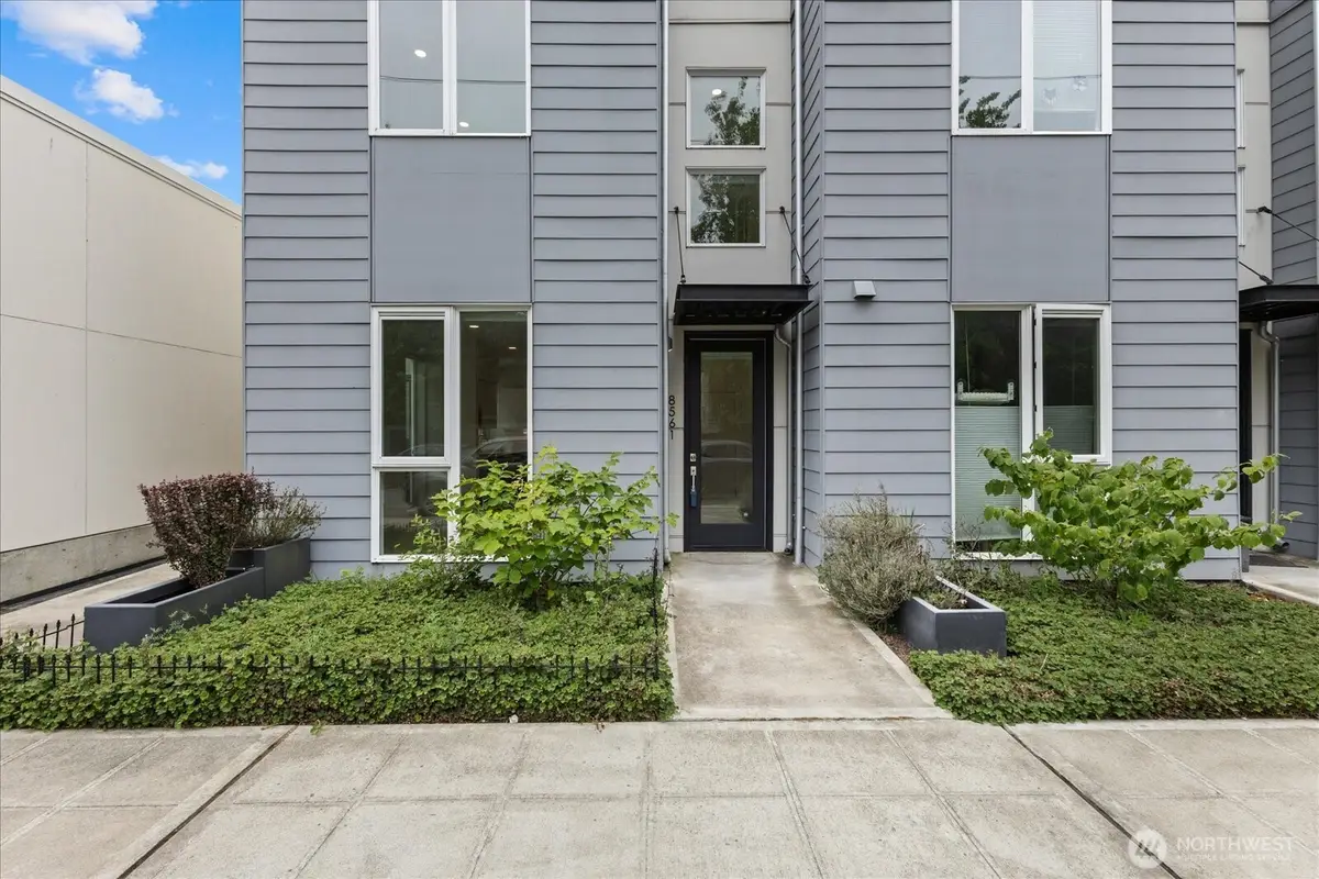 8561 Mary Avenue Nw, Seattle, WA 98117 - #1