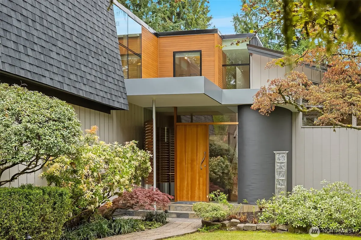 10020 NE 27th Street, Bellevue, WA 98004 - #1