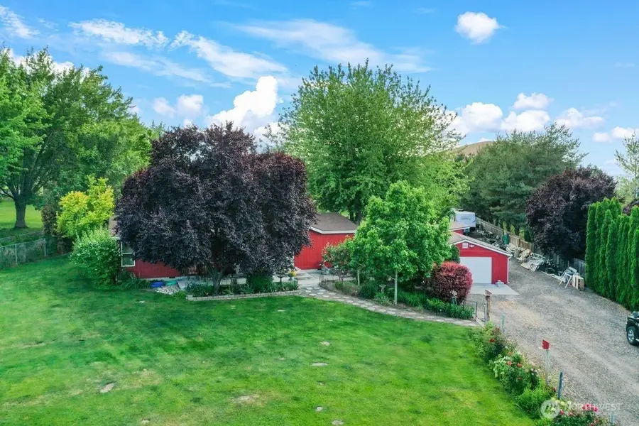 847 N Bretz Pr Ne, Richland, WA 99352 - #3