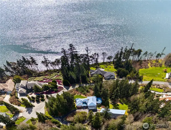 8651 Turners Bay Place, Anacortes, WA 98221
