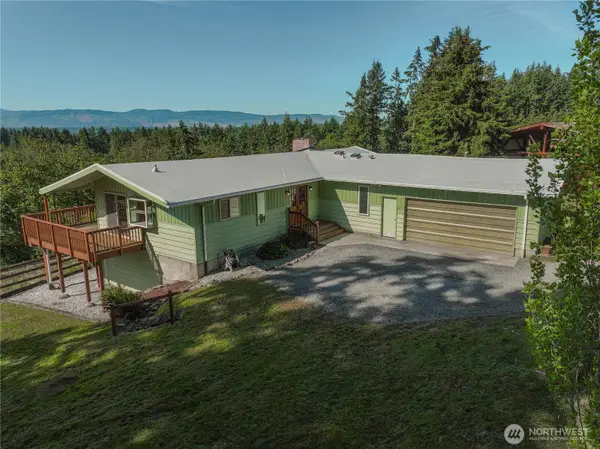 3104 Harts Lake Road S, Roy, WA 98580