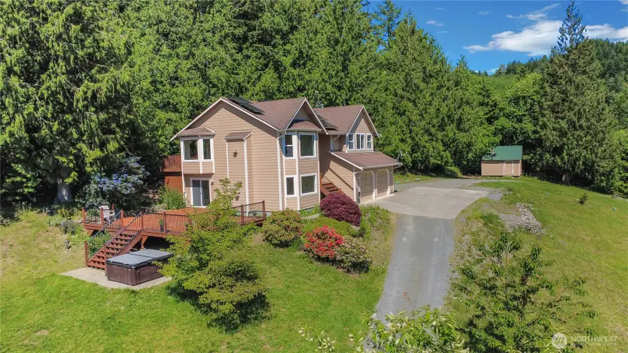 41216 305 Avenue Se, Enumclaw, WA 98022 - #2