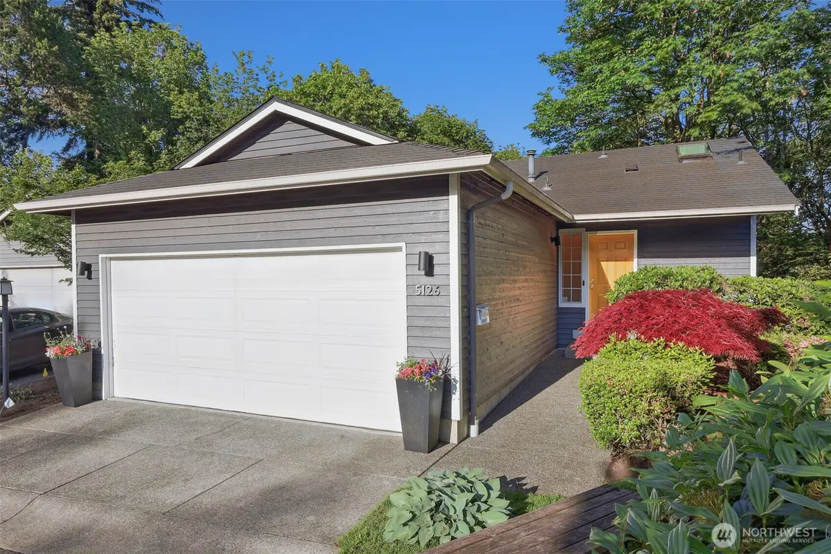 5126 S Garden Loop Road #11, Seattle, WA 98118 - #1