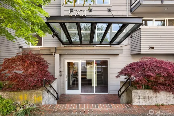 5901 Phinney Avenue N #302, Seattle, WA 98103