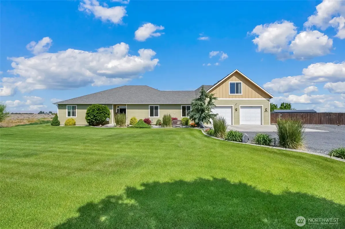 4050 7.4 Ne, Moses Lake, WA 98837 - #1