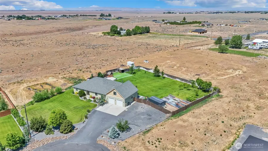 4050 7.4 Ne, Moses Lake, WA 98837 - #2