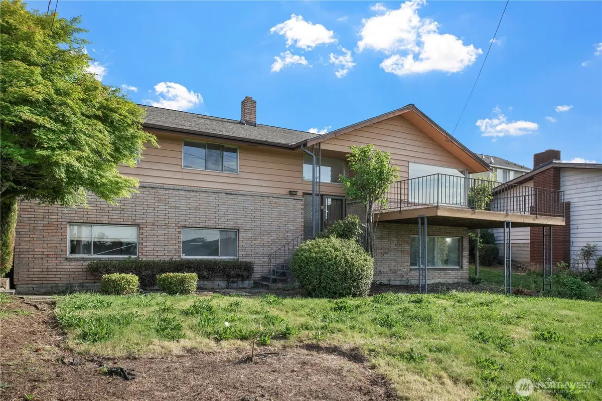 8626 S 134th Street, Seattle, WA 98178 - #1
