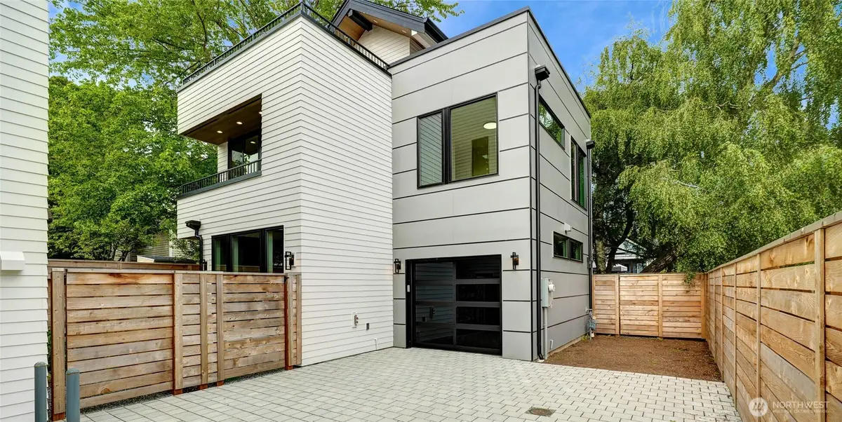 8750 13th Avenue Nw #C, Seattle, WA 98117 - #1