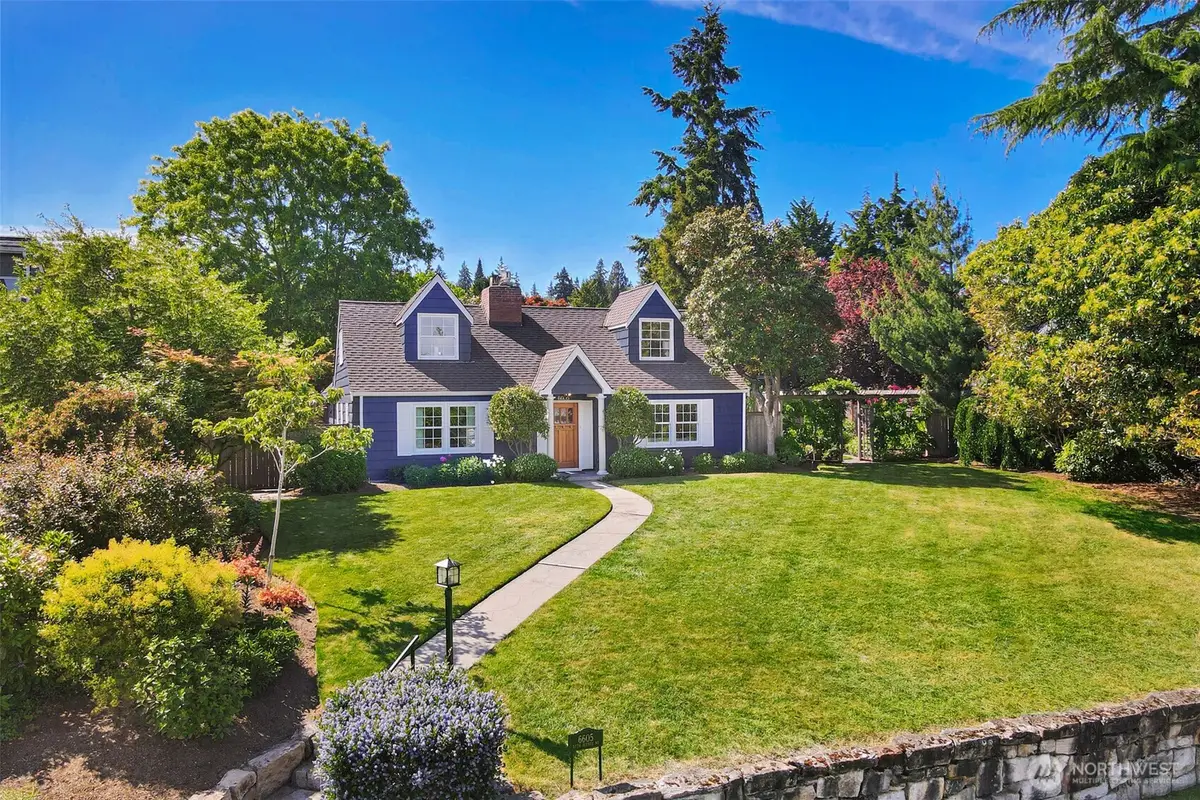 6605 57th Avenue Ne, Seattle, WA 98115 - #1