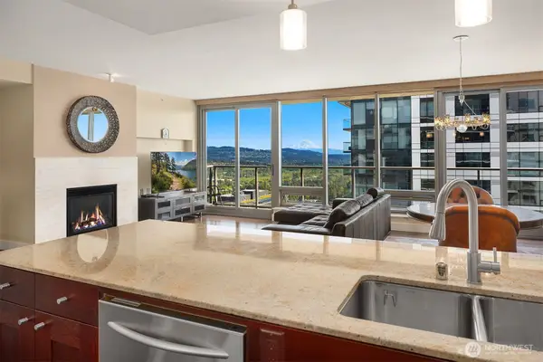 650 Bellevue Way Ne #3802, Bellevue, WA 98004