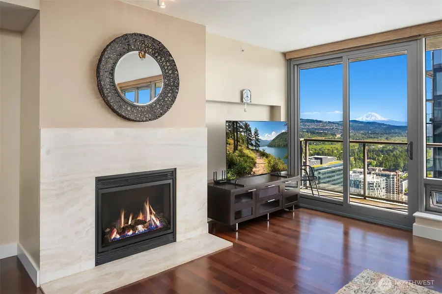 650 Bellevue Way Ne #3802, Bellevue, WA 98004 - #3