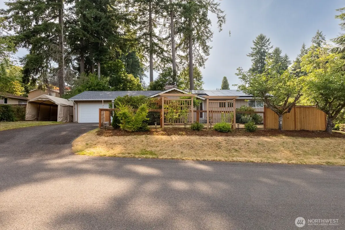 124 Crestwood Drive Sw, Lakewood, WA 98498 - #1