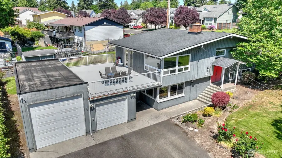 2200 NE 24th Street, Renton, WA 98056 - #2