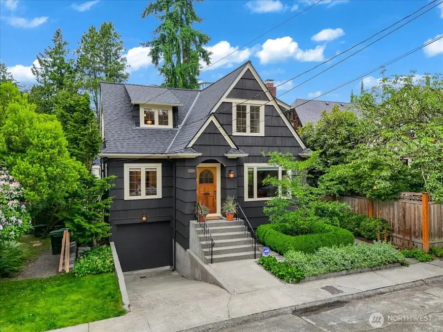 1955 21st Avenue E, Seattle, WA 98112 - #2