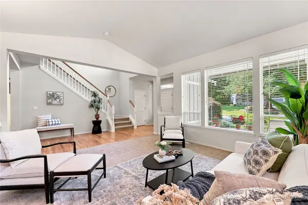 14555 Kingscross Circle Nw, Silverdale, WA 98383