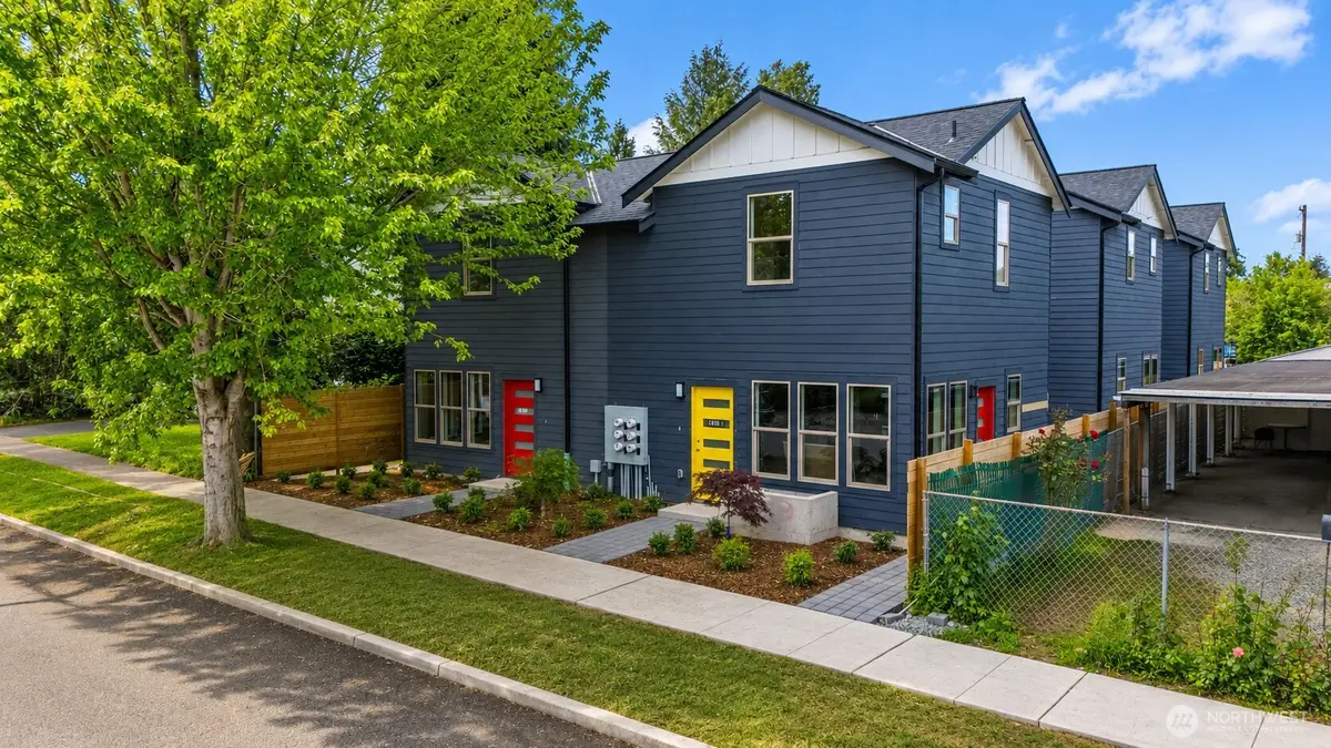 4416 S Frontenac Street #B, Seattle, WA 98118 - #1