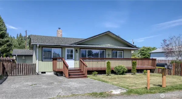616 E Simpson Avenue, Montesano, WA 98563