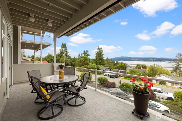 219 Tracy Avenue N #202, Port Orchard, WA 98366