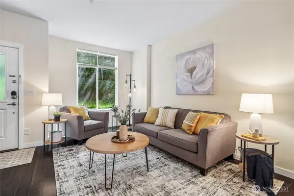 2107 NW Moraine Place, Issaquah, WA 98027