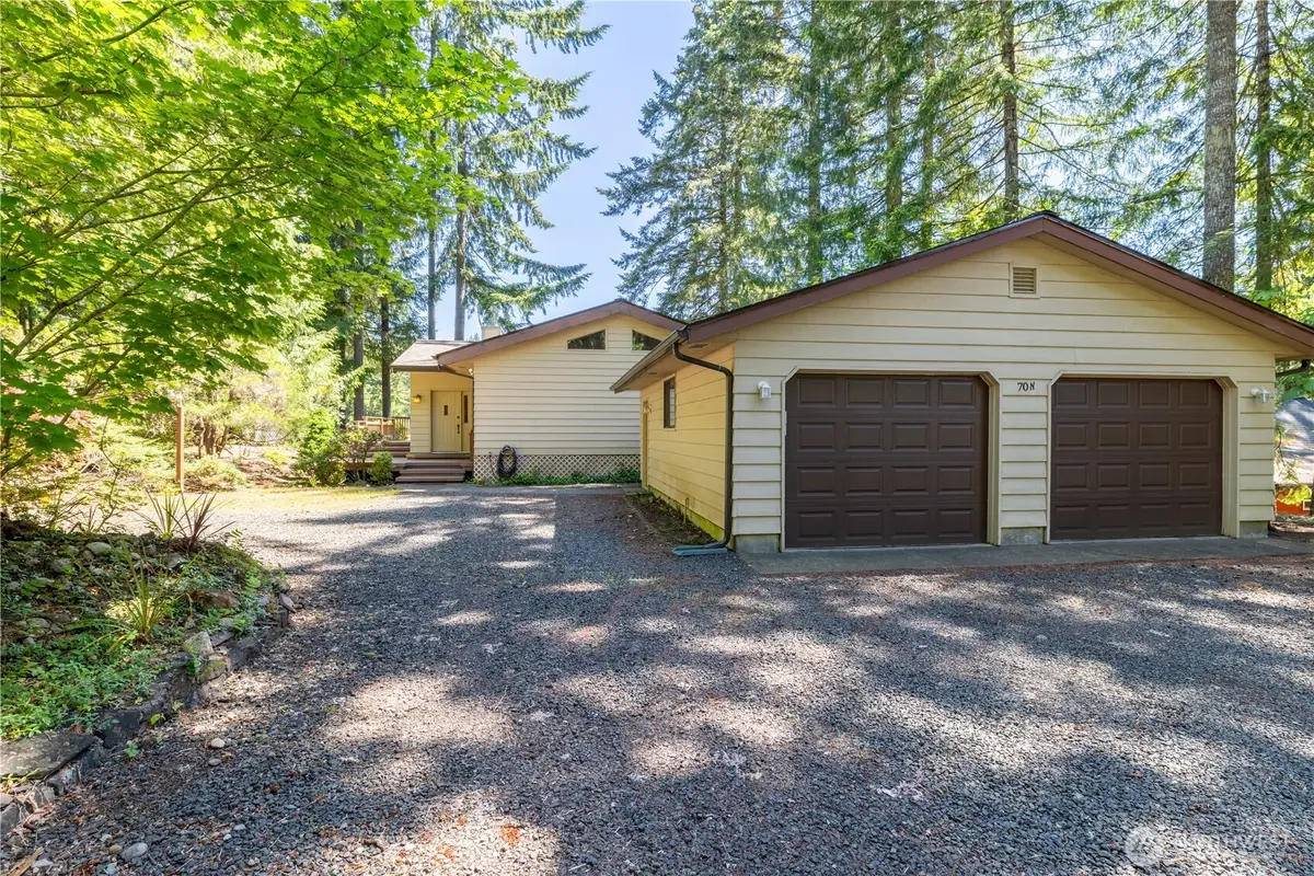 70 N Handicap Place, Hoodsport, WA 98548 - #1