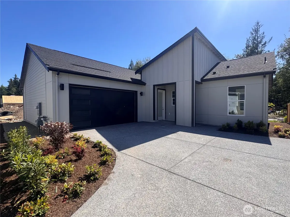 34019 Buckeye Avenue Se, Black Diamond, WA 98010 - #1