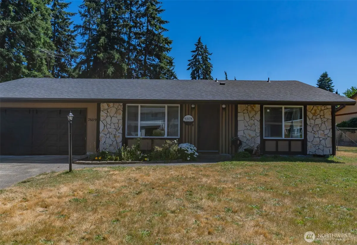 7609 13th Avenue Ne, Olympia, WA 98516 - #1