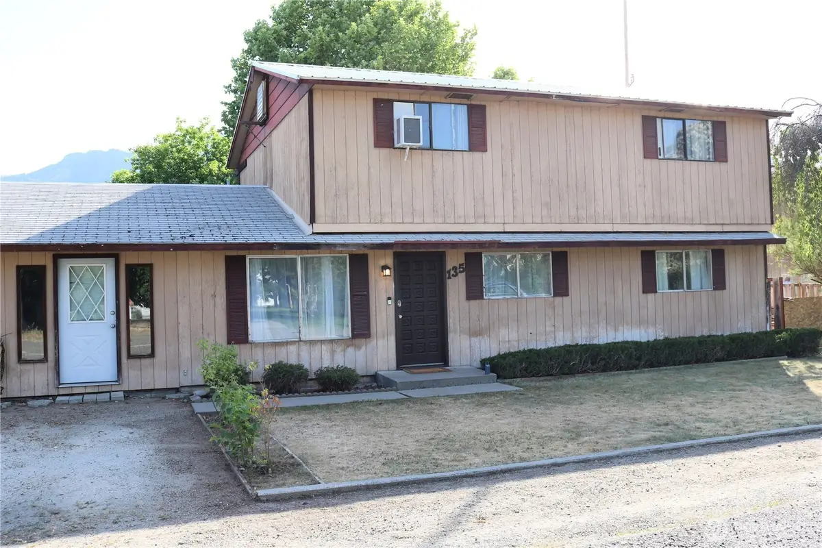 135 Eveline Street, Methow Valley, WA 98841 - #1