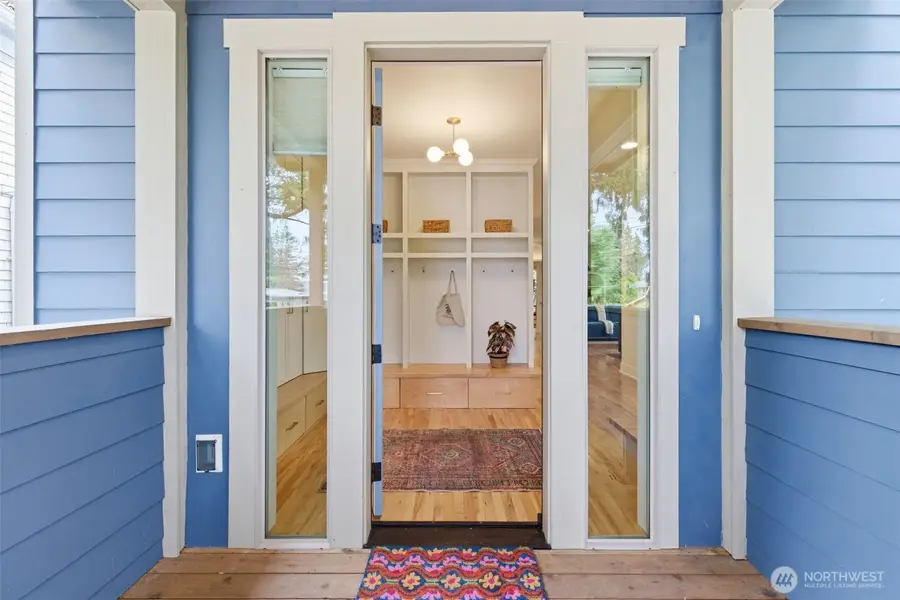 10219 62nd Avenue S, Seattle, WA 98178 - #3