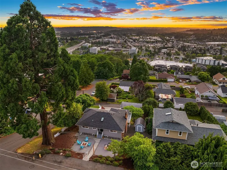 811 Grant Avenue S, Renton, WA 98057 - #3