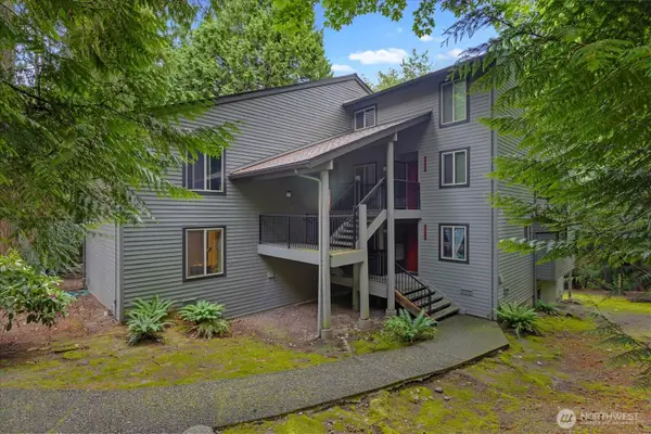8130 145th Court Ne #8A, Redmond, WA 98052
