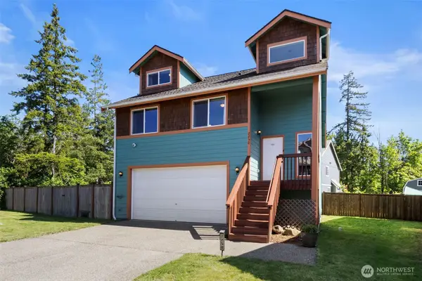 2258 SE Upchurch Way, Port Orchard, WA 98366