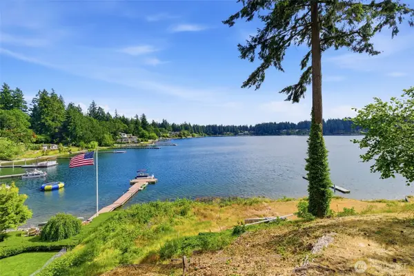 11623 Madera Gardens Drive Sw #2, Lakewood, WA 98499