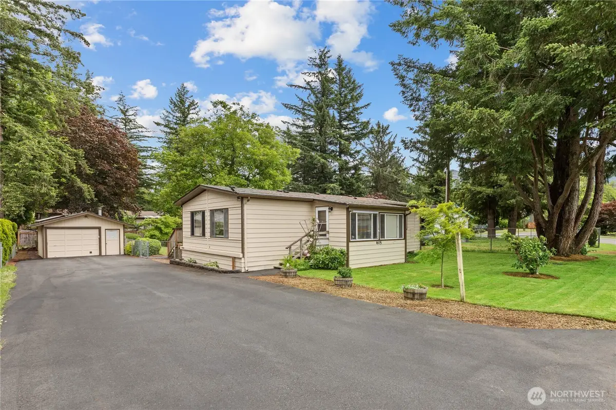 605 1st Avenue W, Gold Bar, WA 98251 - #1